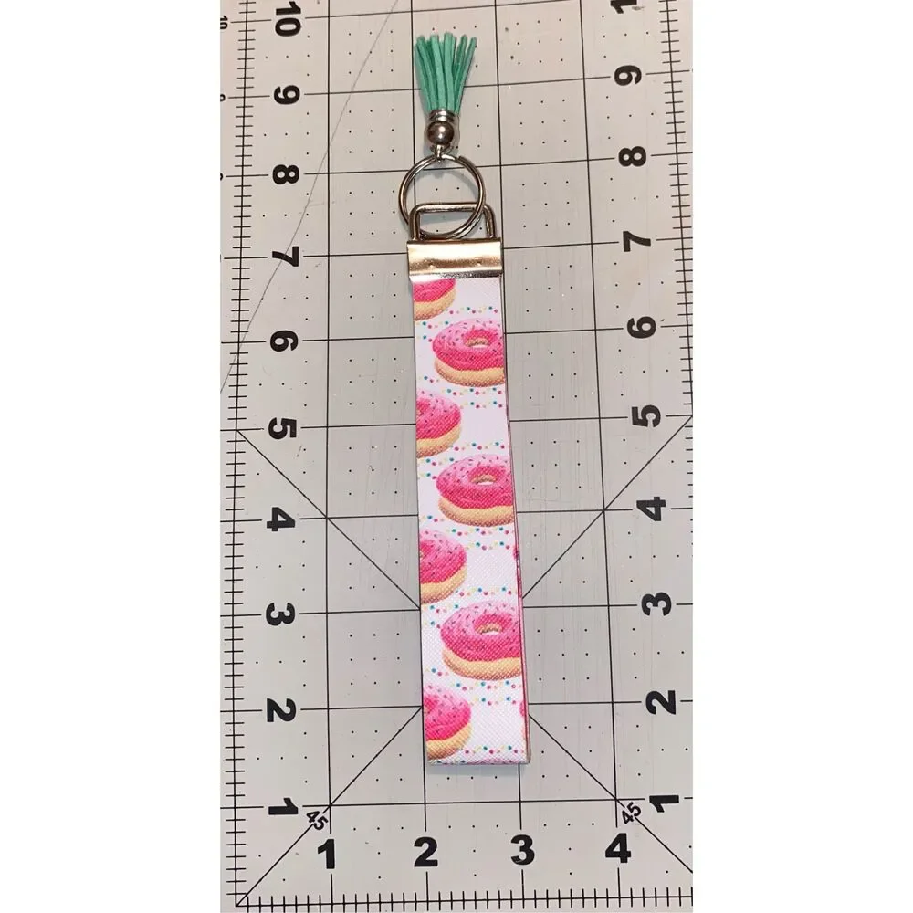 ☀️3/$9☀️ Doughnut and Sprinkle Keychain Wristlet with Green Tassel
